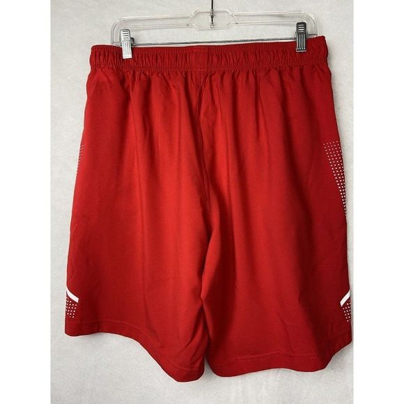Under Armour Men's Size large Track and Filed Red with pockets  shorts - Picture 4 of 10